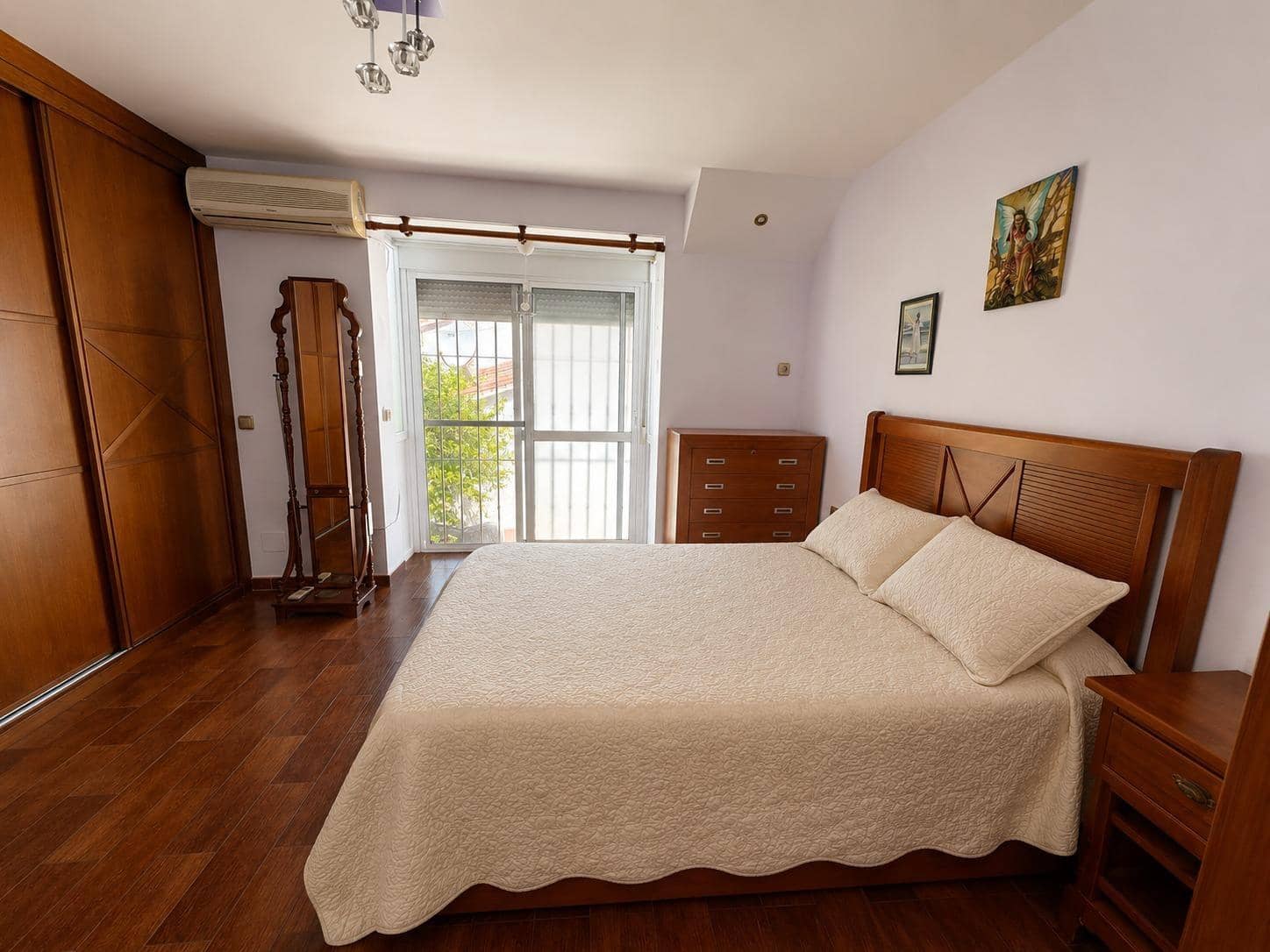3 bedroom Terraced Villa for sale in Malaga city - € 335,000 (Ref: 10019321)