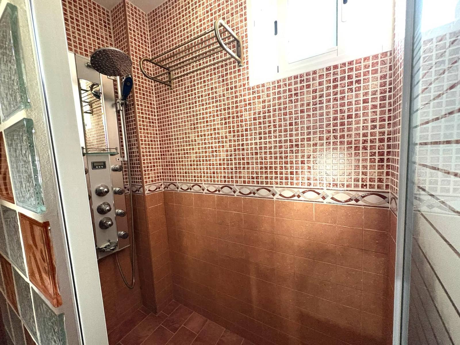 3 bedroom Terraced Villa for sale in Malaga city - € 335,000 (Ref: 10019321)