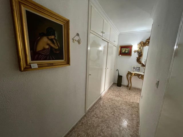 4 slaapkamer Appartement te koop in Málaga stad met garage - € 799.000 (Ref: 10019324)