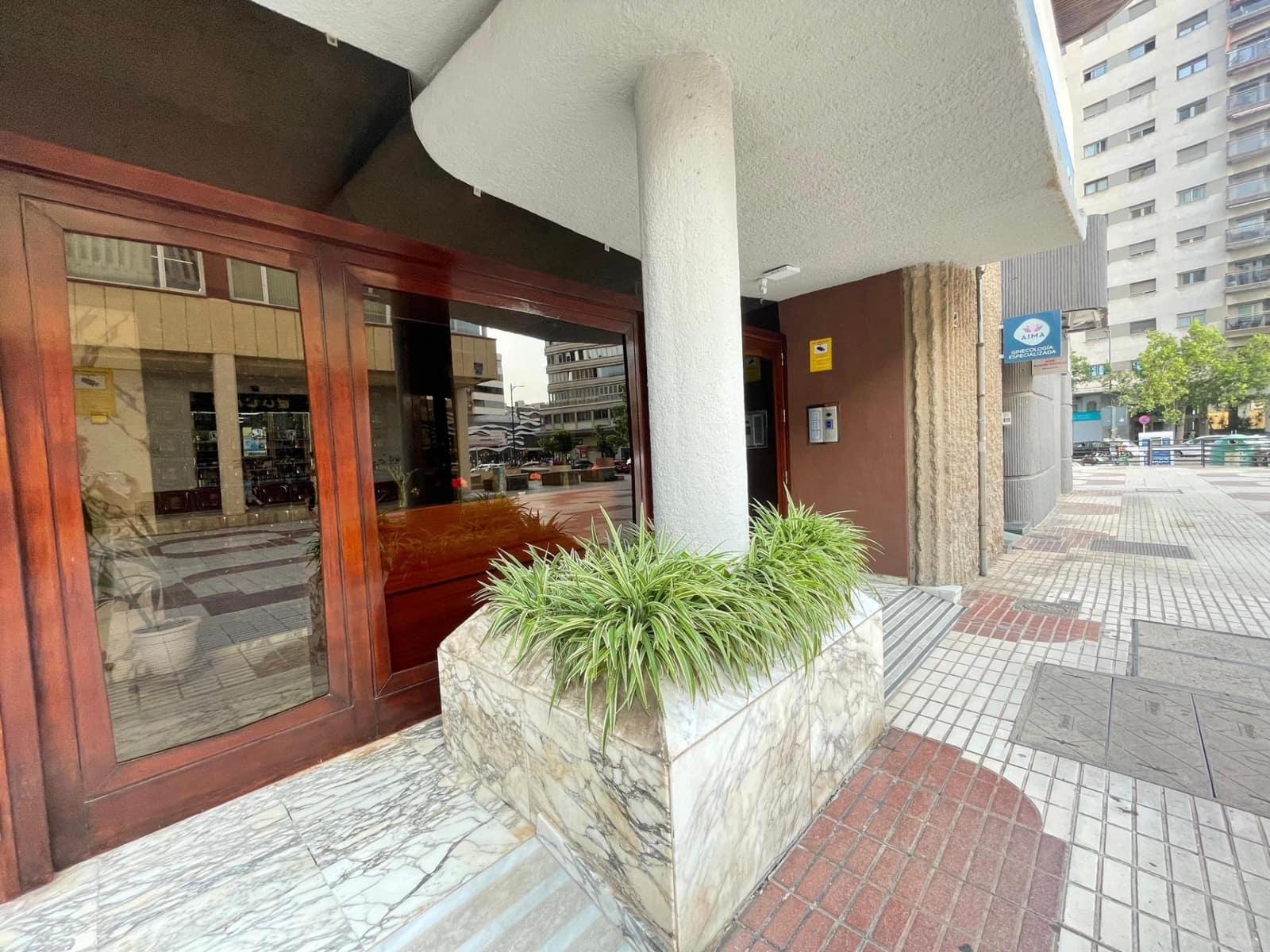 4 slaapkamer Appartement te koop in Malaga stad met garage - € 799.000 (Ref: 10019324)
