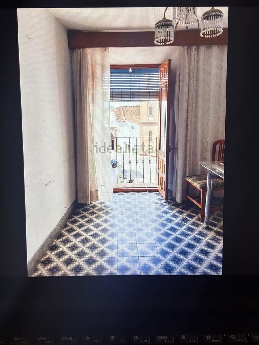 5 slaapkamer Villa te koop in Competa met zwembad garage - € 225.000 (Ref: 10019325)