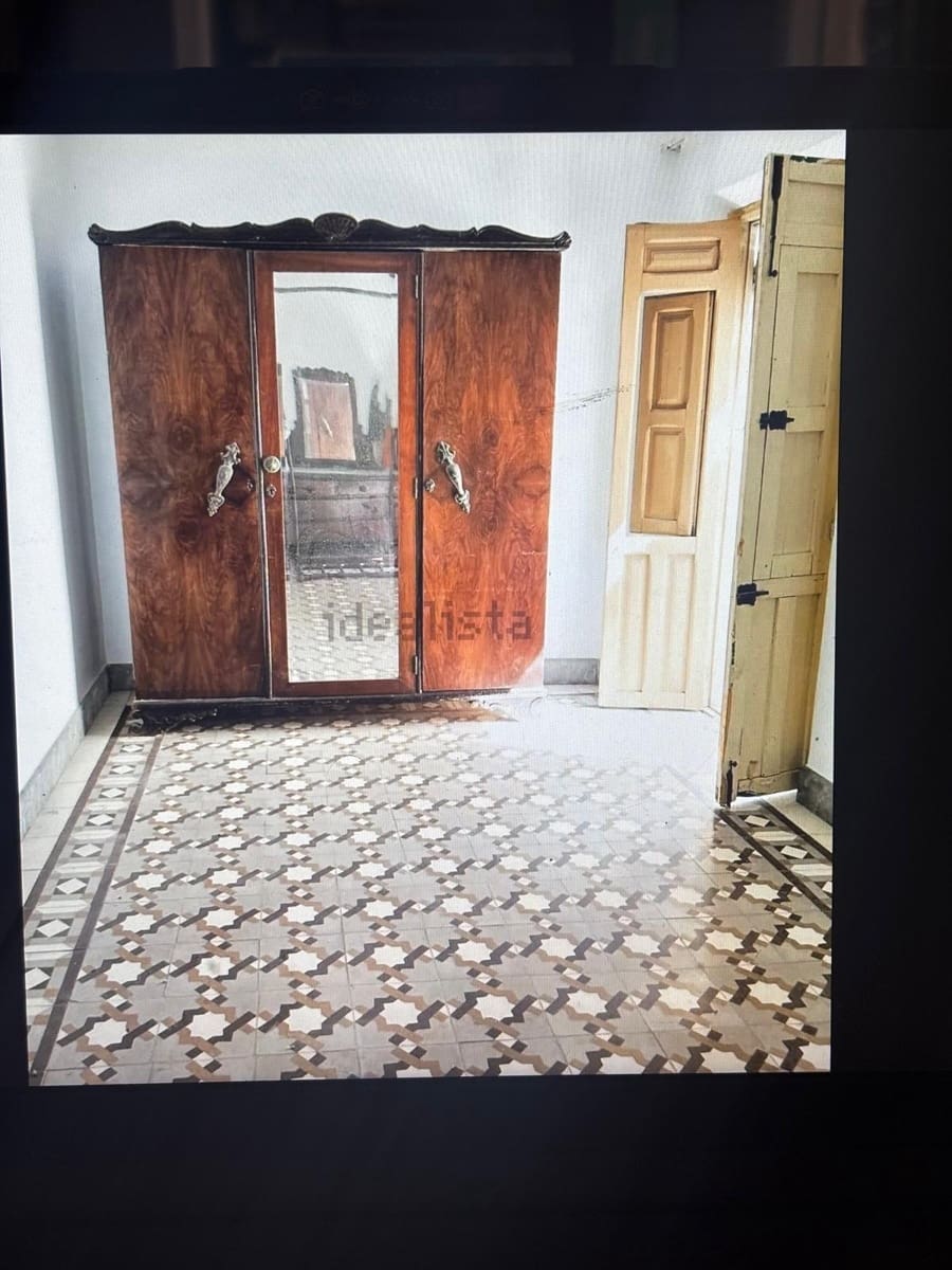 5 slaapkamer Villa te koop in Competa met zwembad garage - € 225.000 (Ref: 10019325)