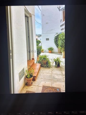 5 slaapkamer Villa te koop in Cómpeta met zwembad garage - € 225.000 (Ref: 10019325)