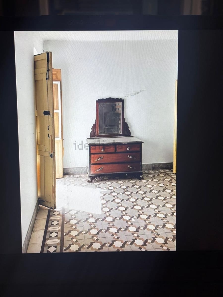 5 slaapkamer Villa te koop in Competa met zwembad garage - € 225.000 (Ref: 10019325)