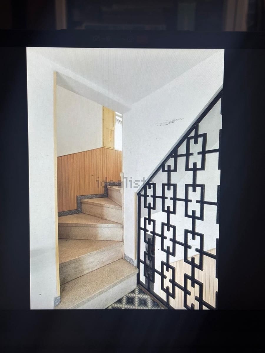 5 slaapkamer Villa te koop in Competa met zwembad garage - € 225.000 (Ref: 10019325)