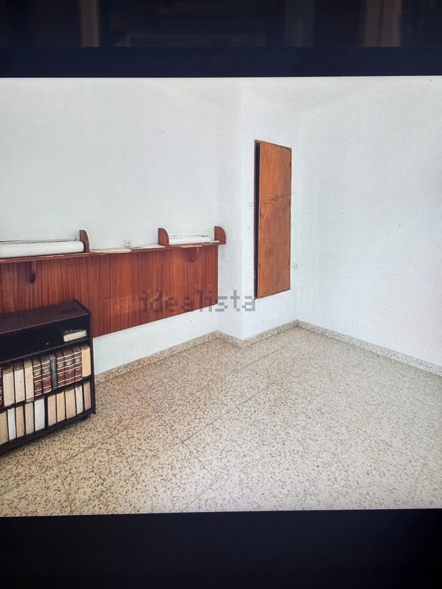 5 slaapkamer Villa te koop in Competa met zwembad garage - € 225.000 (Ref: 10019325)