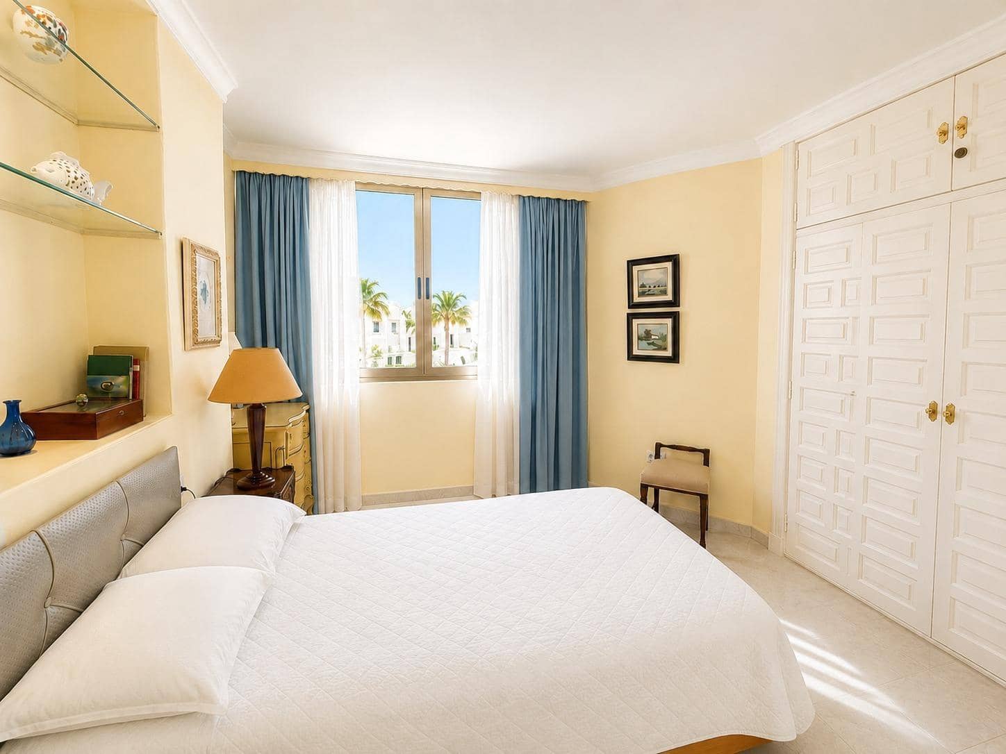 Apartamento de 2 habitaciones en Torremolinos en alquiler con piscina - 1.400 € (Ref: 10027379)