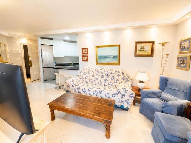 Apartamento de 2 habitaciones en Torremolinos en alquiler con piscina - 1.400 € (Ref: 10027379)