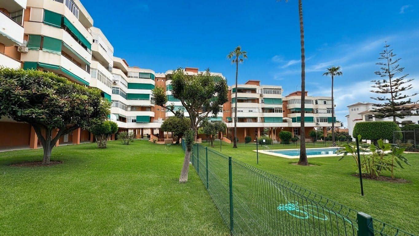 3 quarto Apartamento para venda em Torremolinos com piscina garagem - 299 900 € (Ref: 10047400)