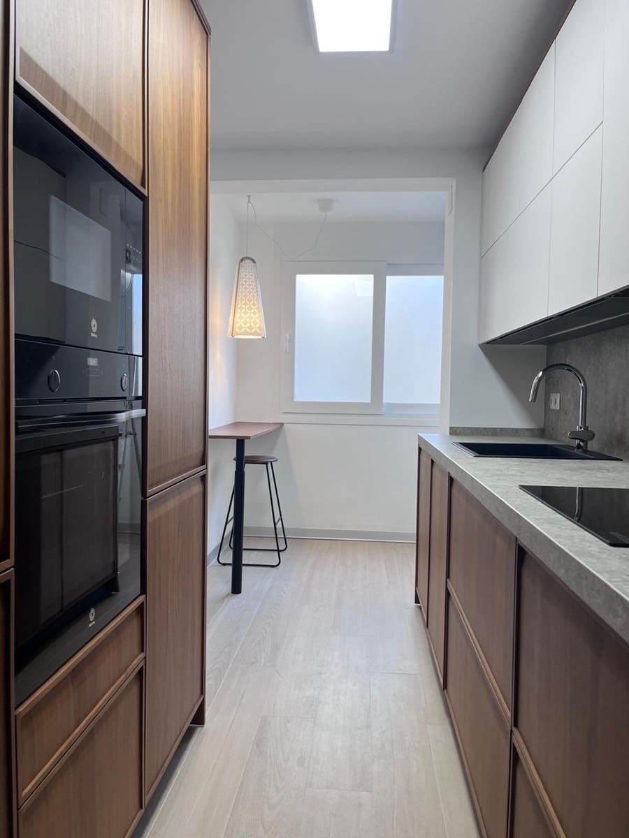 3 Zimmer Apartment zu vermieten in Malaga Stadt mit Pool Garage - 1.600 € (Ref: 10055362)