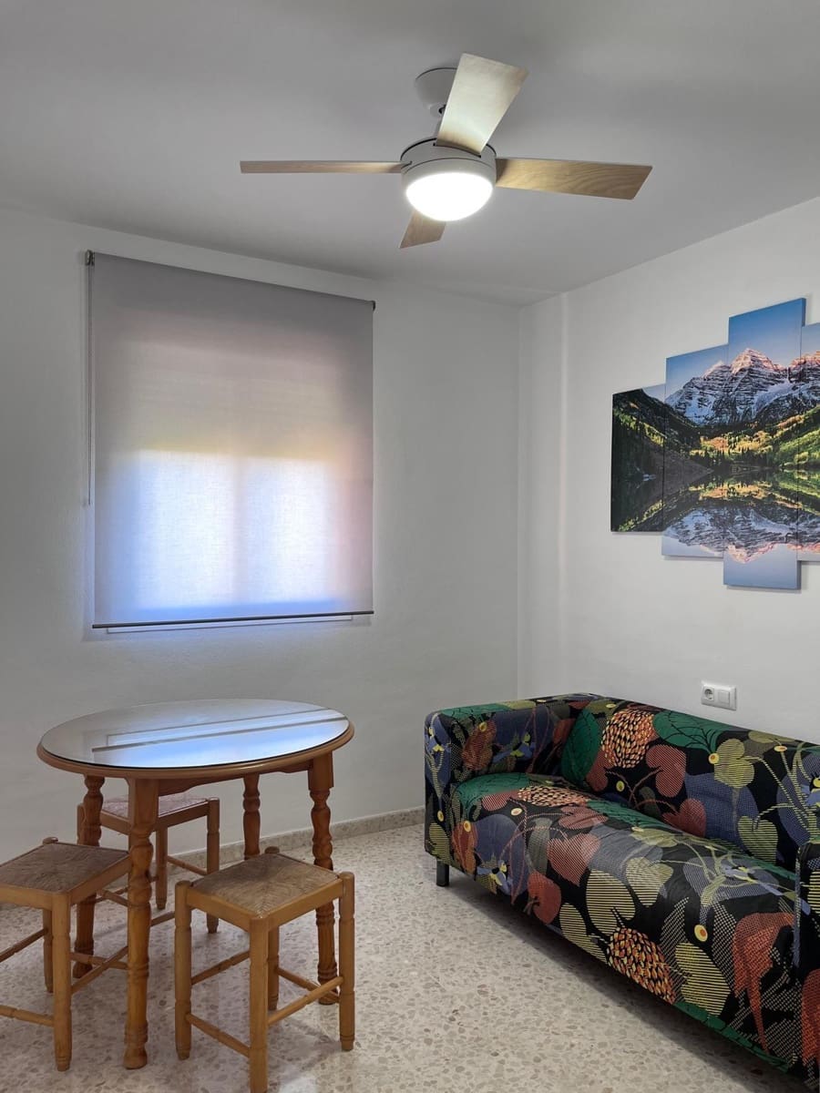 3 Zimmer Apartment zu vermieten in Malaga Stadt mit Pool Garage - 1.600 € (Ref: 10055362)