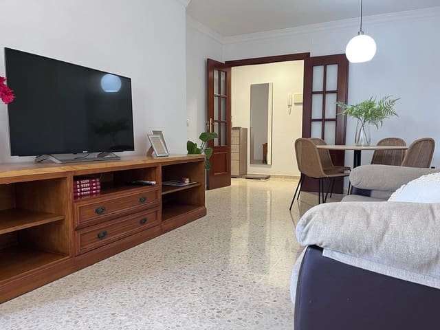 3 quarto Apartamento para arrendar em Teatinos, Málaga cidade com piscina garagem - 1 600 € (Ref: 10055362)