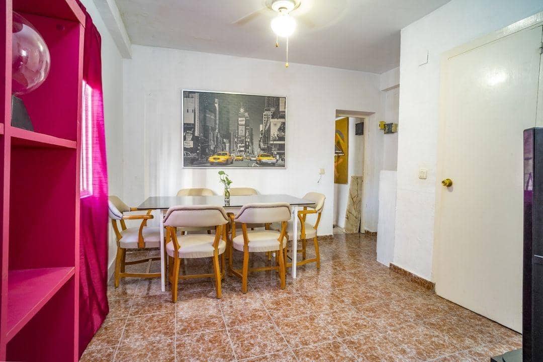 5 soveværelse Lejlighed til salg i Malaga by - € 670.000 (Ref: 10062065)
