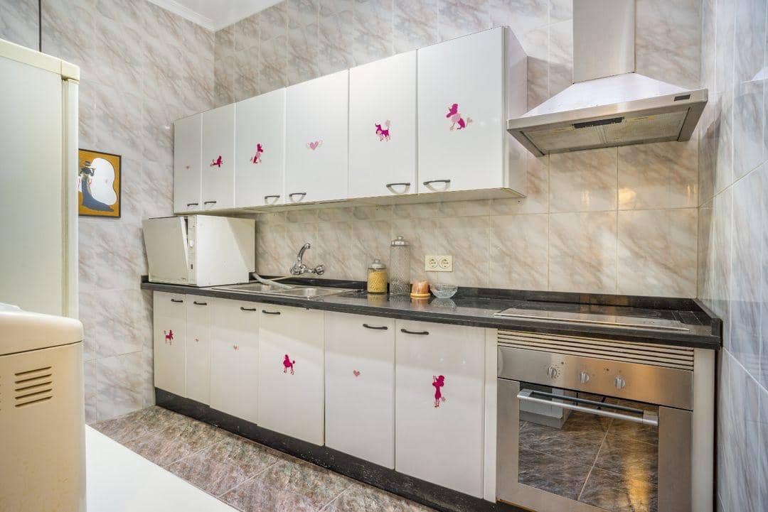 5 soveværelse Lejlighed til salg i Malaga by - € 670.000 (Ref: 10062065)