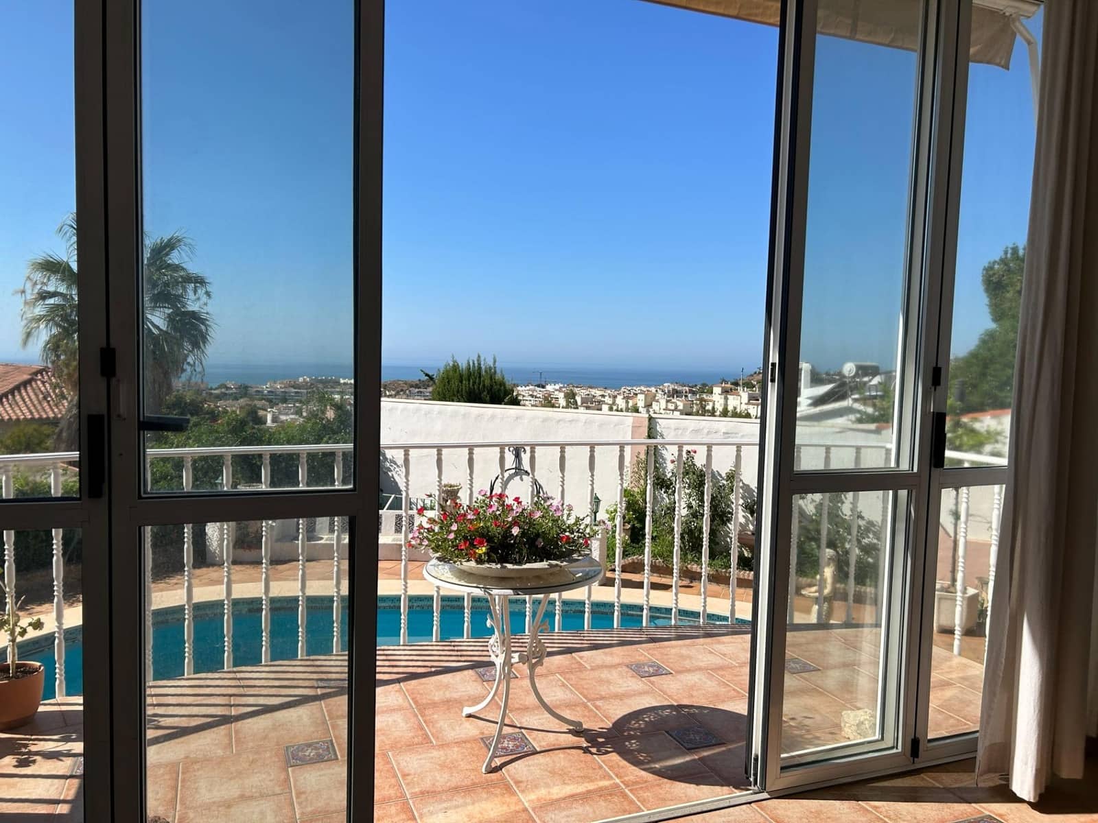 4 quarto Moradia para venda em Benalmadena com piscina garagem - 1 159 000 € (Ref: 10064741)