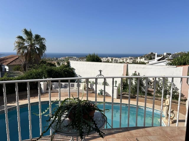4 chambre Villa/Maison à vendre à Benalmádena avec piscine garage - 1 159 000 € (Ref: 10064741)