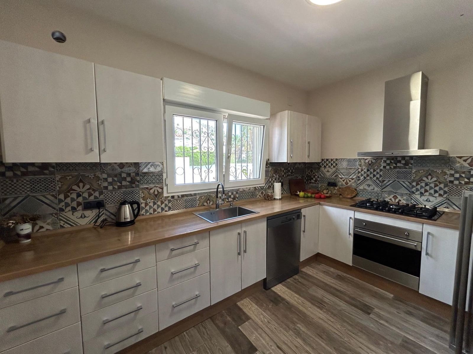 4 quarto Moradia para venda em Benalmadena com piscina garagem - 1 159 000 € (Ref: 10064741)