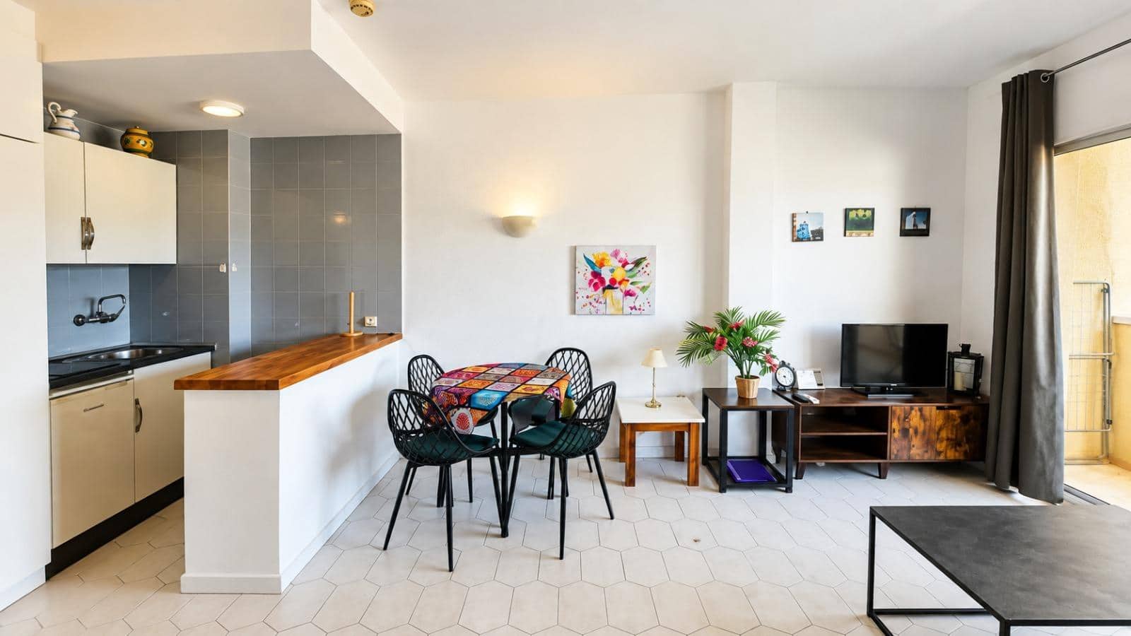 1 bedroom Apartment for sale in Benalmadena with pool - € 290,000 (Ref: 10068000)