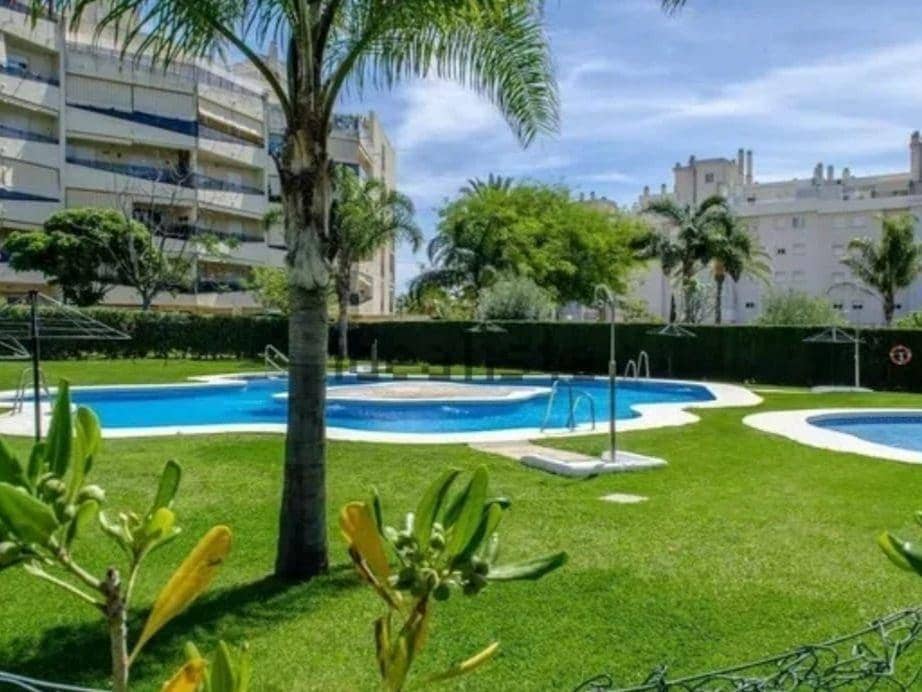 2 sovrum Lägenhet till salu i Torremolinos med pool garage - 399 000 € (Ref: 10078436)