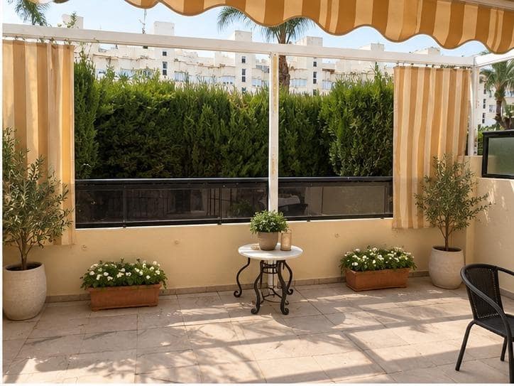 2 sovrum Lägenhet till salu i Torremolinos med pool garage - 399 000 € (Ref: 10078436)