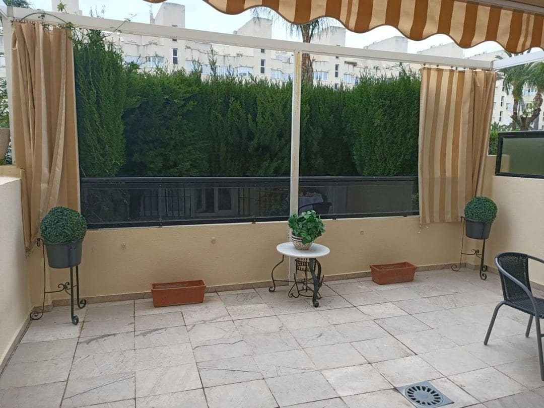 2 sovrum Lägenhet till salu i Torremolinos med pool garage - 399 000 € (Ref: 10078436)