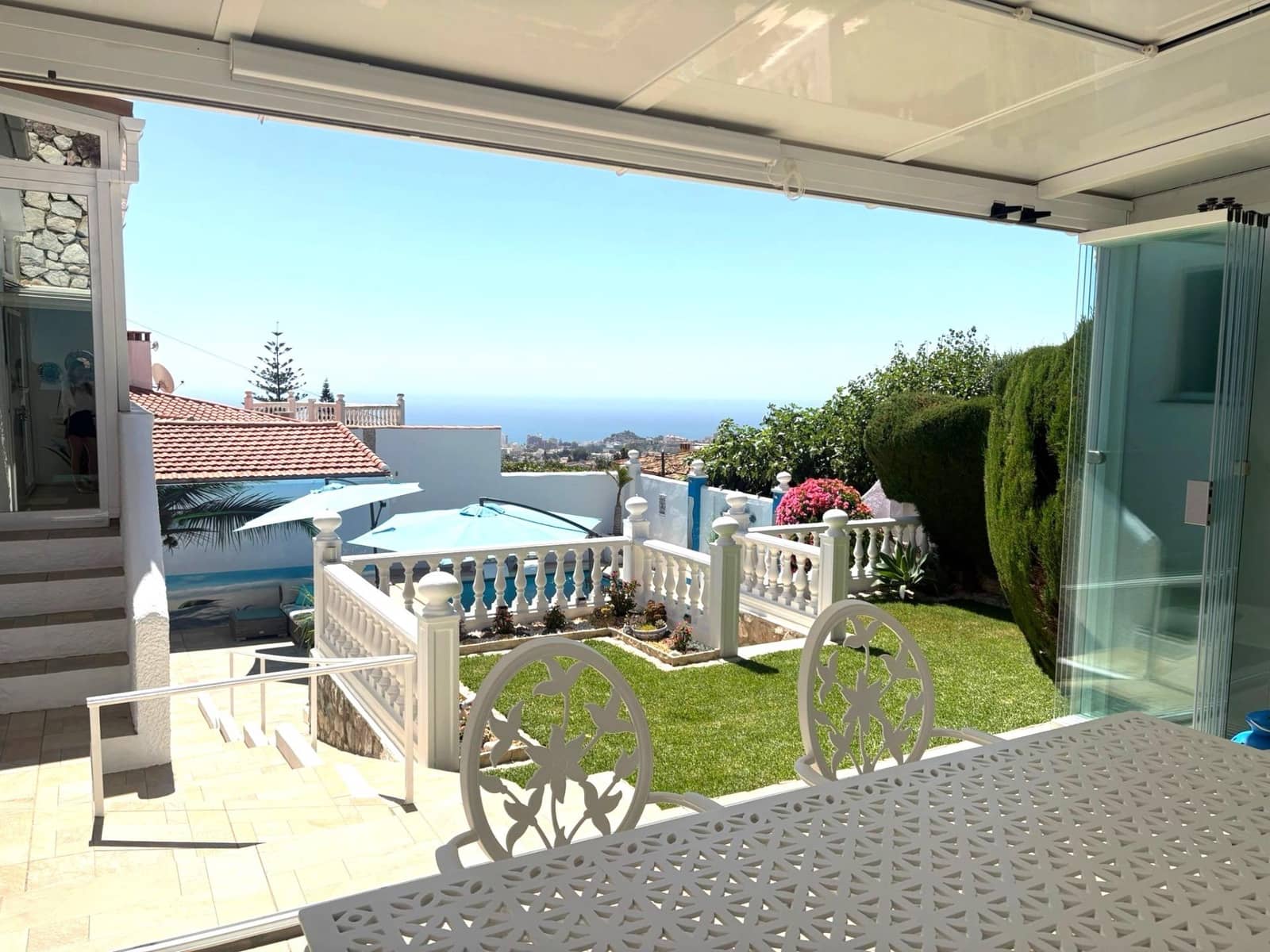 4 soveværelse Villa til salg i Benalmadena med swimmingpool garage - € 859.500 (Ref: 10100245)