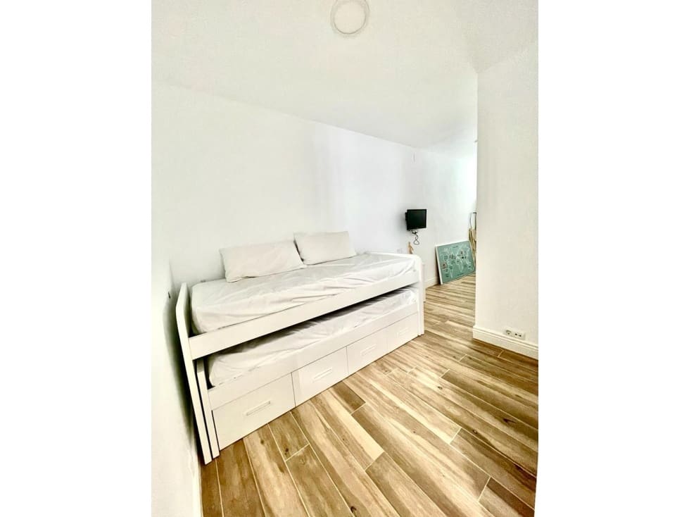 2 soveværelse Rækkehus til salg i Manilva med swimmingpool - € 265.000 (Ref: 7730052)