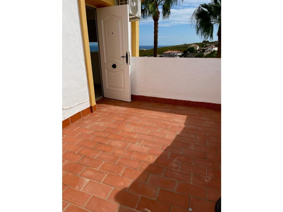 4 soveværelse Rækkehus til salg i Manilva med swimmingpool - € 394.990 (Ref: 7798973)