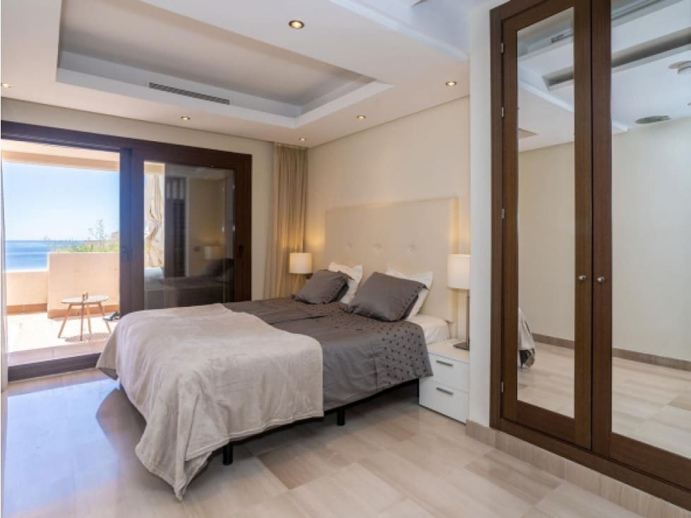 2 soveværelse Penthouse til salg i Estepona med swimmingpool - € 630.000 (Ref: 8829272)