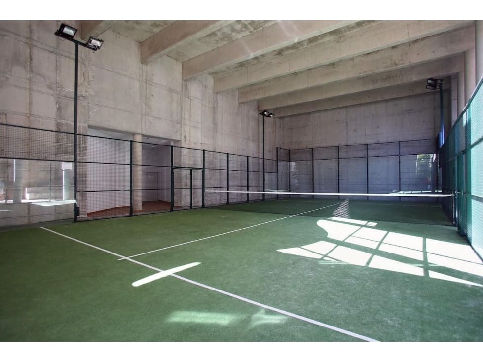 2 soveværelse Penthouse til salg i Estepona med swimmingpool - € 630.000 (Ref: 8829272)