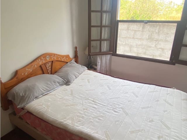 5 soverom Villa til salgs i El Paraiso, Estepona med svømmebasseng - € 689 000 (Ref: 8829273)