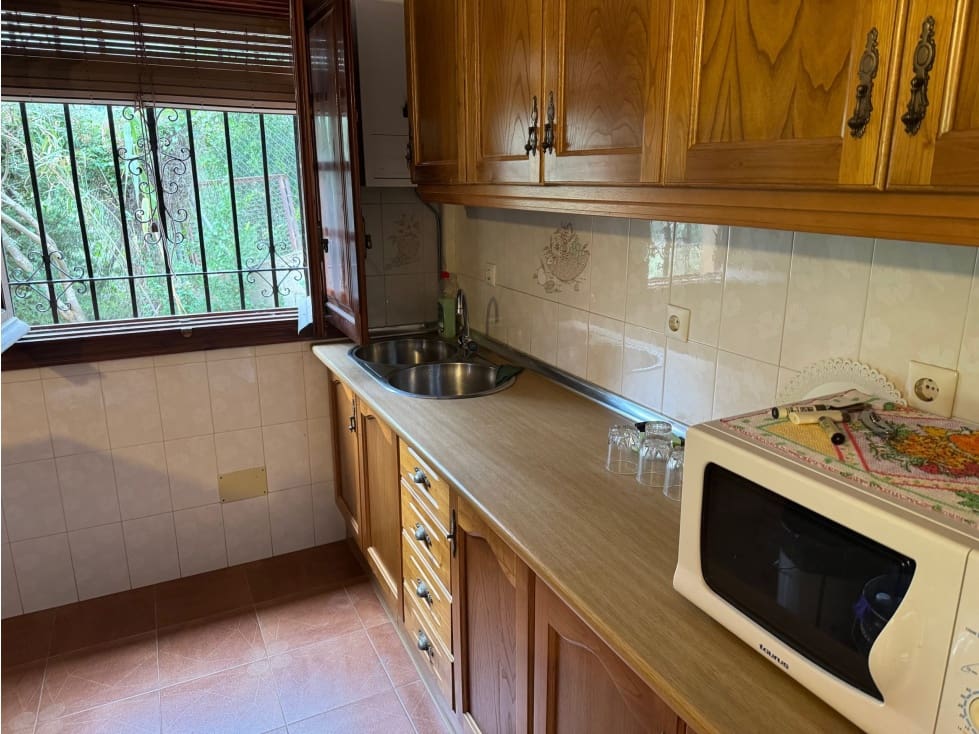 4 quarto Quinta/Casa Rural para venda em Estepona - 590 000 € (Ref: 8829274)