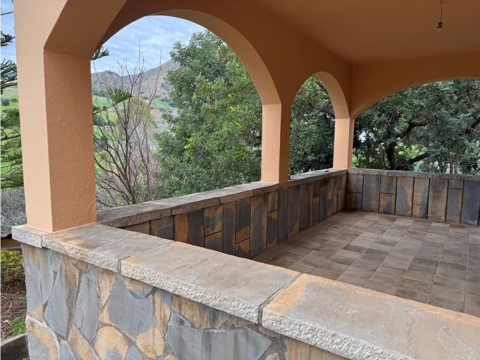 4 quarto Quinta/Casa Rural para venda em Estepona - 590 000 € (Ref: 8829274)