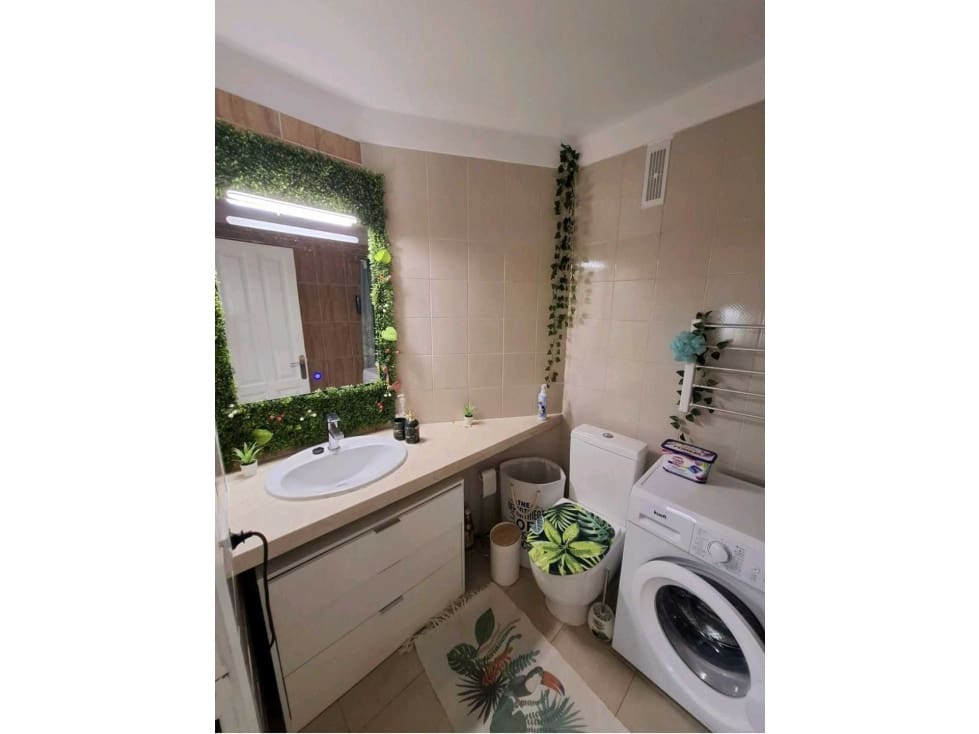 1 soveværelse Lejlighed til salg i Santa Cruz de Tenerife med swimmingpool - € 191.990 (Ref: 9074863)