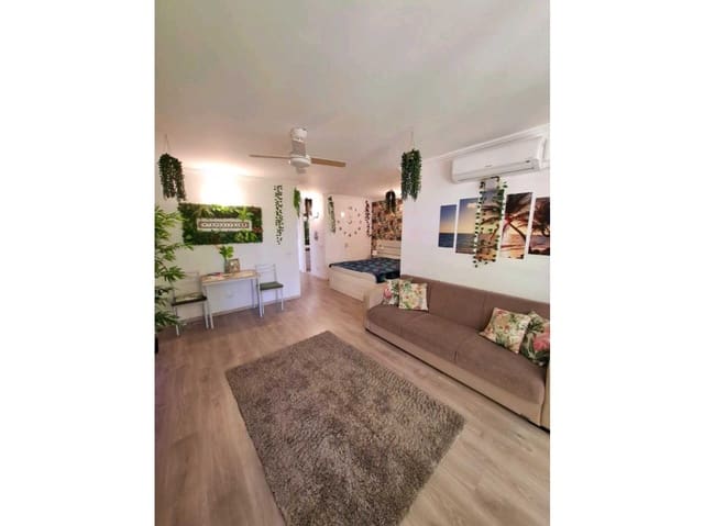 1 soveværelse Lejlighed til salg i Santa Cruz de Tenerife med swimmingpool - € 191.990 (Ref: 9074863)