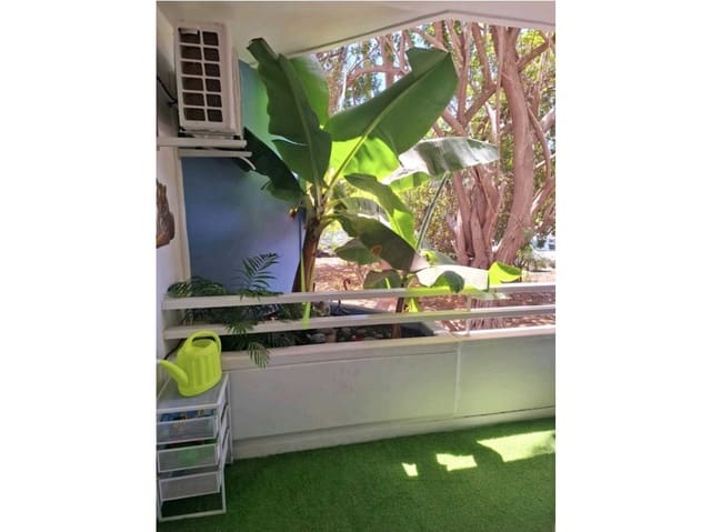 1 soveværelse Lejlighed til salg i Santa Cruz de Tenerife med swimmingpool - € 191.990 (Ref: 9074863)