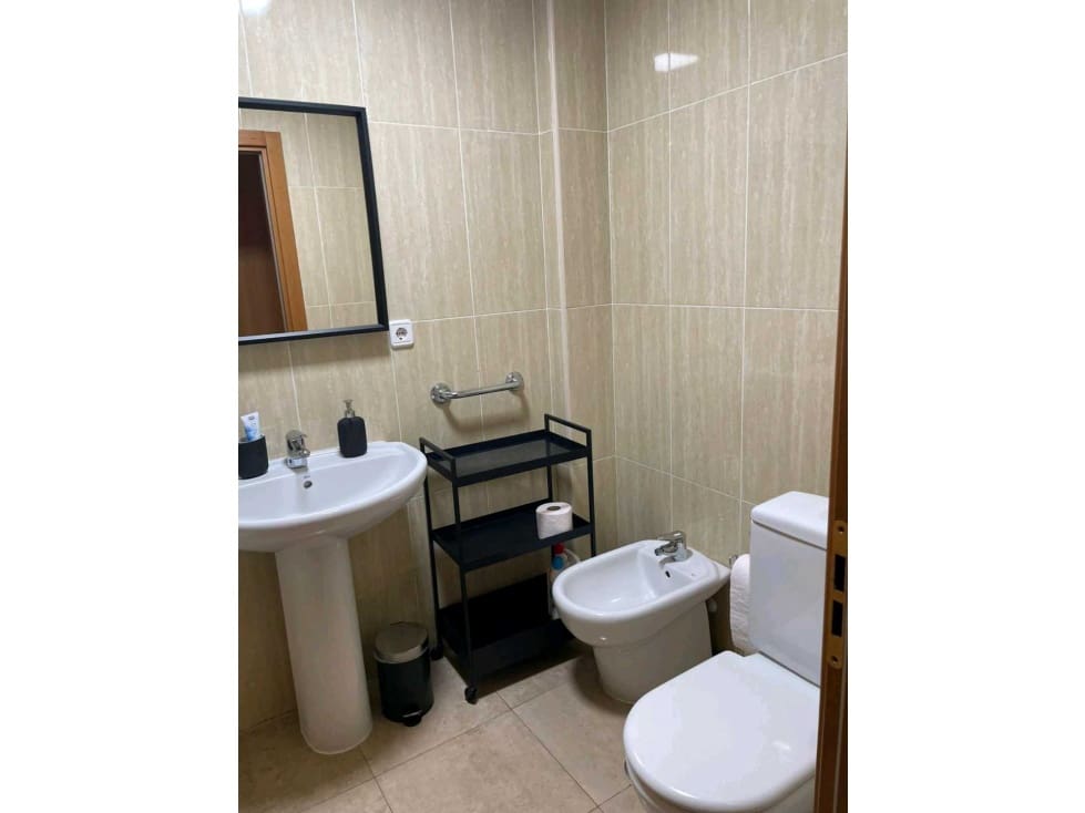 2 makuuhuone Huoneisto myytävänä paikassa Manilva mukana uima-altaan - 264 990 € (Ref: 9110061)