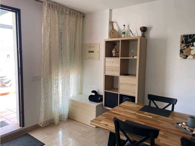 2 makuuhuone Huoneisto myytävänä paikassa Chullera, Manilva mukana uima-altaan - 264 990 € (Ref: 9110061)