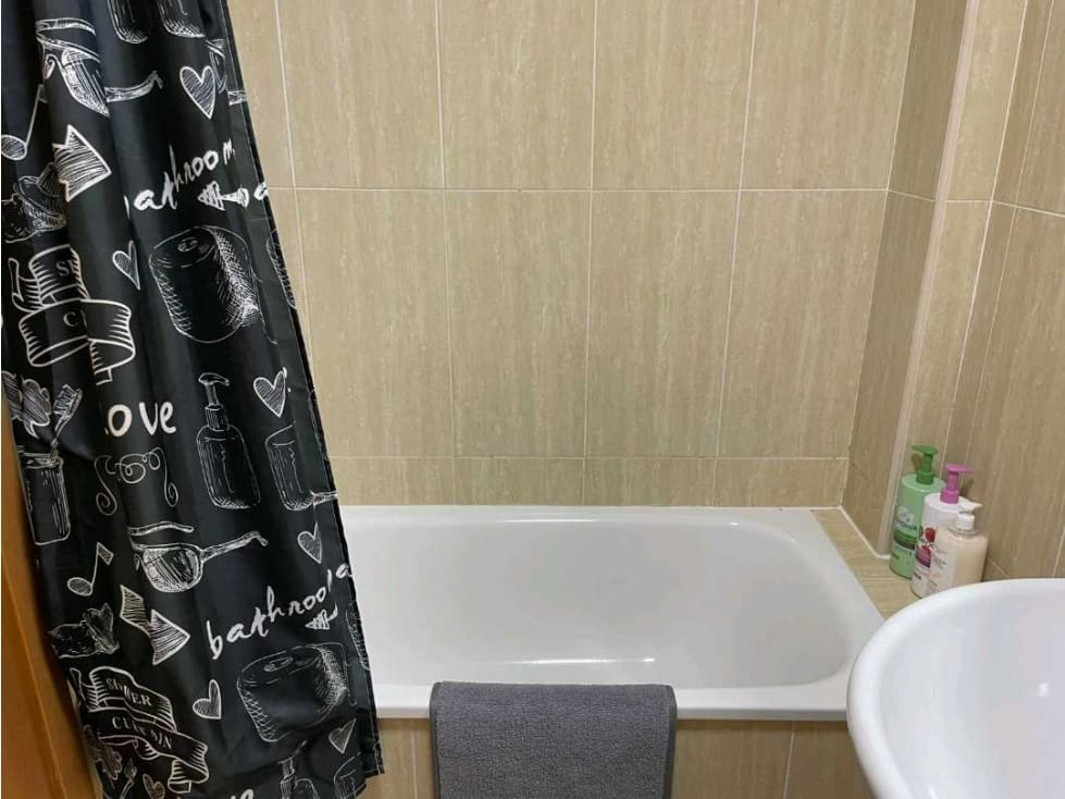 2 makuuhuone Huoneisto myytävänä paikassa Manilva mukana uima-altaan - 264 990 € (Ref: 9110061)