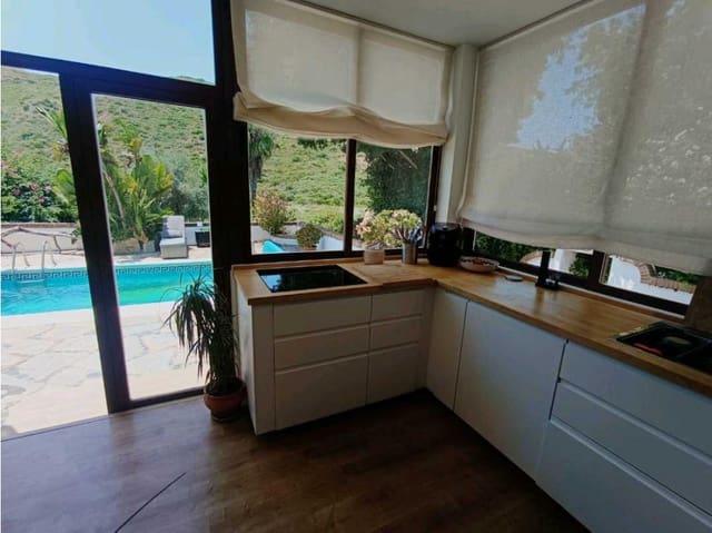 2 soverom Finca/Herregård til salgs i Castillo de la Duquesa, Manilva - € 459 990 (Ref: 9772713)