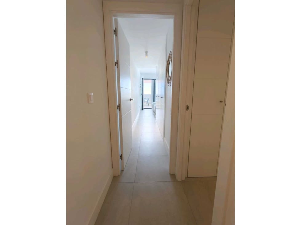 2 soverom Leilighet til salgs i Manilva med svømmebasseng - € 519 990 (Ref: 9777661)