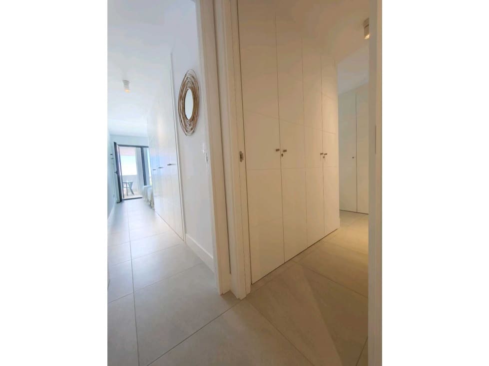 2 soverom Leilighet til salgs i Manilva med svømmebasseng - € 519 990 (Ref: 9777661)