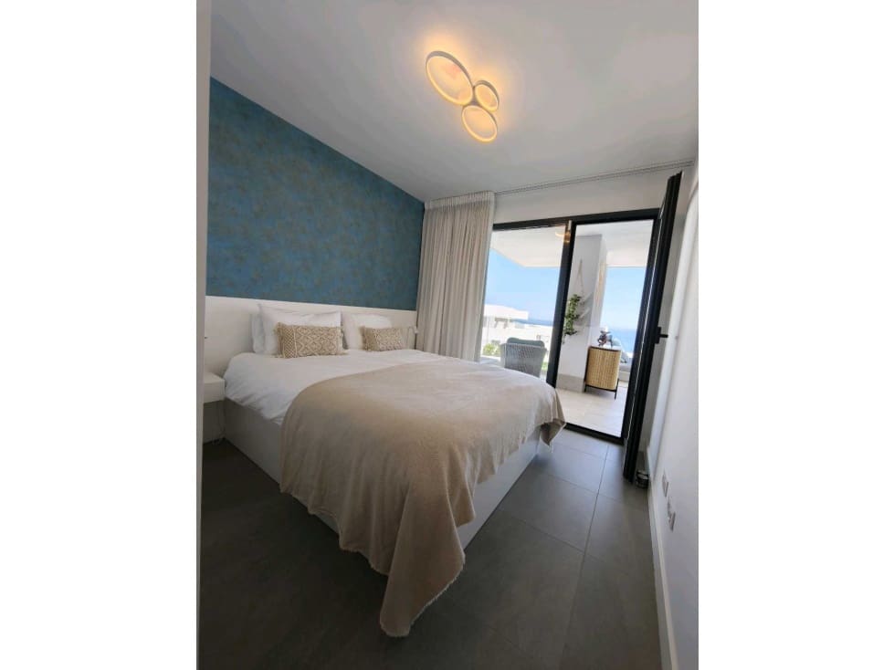 2 soverom Leilighet til salgs i Manilva med svømmebasseng - € 559 990 (Ref: 9777662)