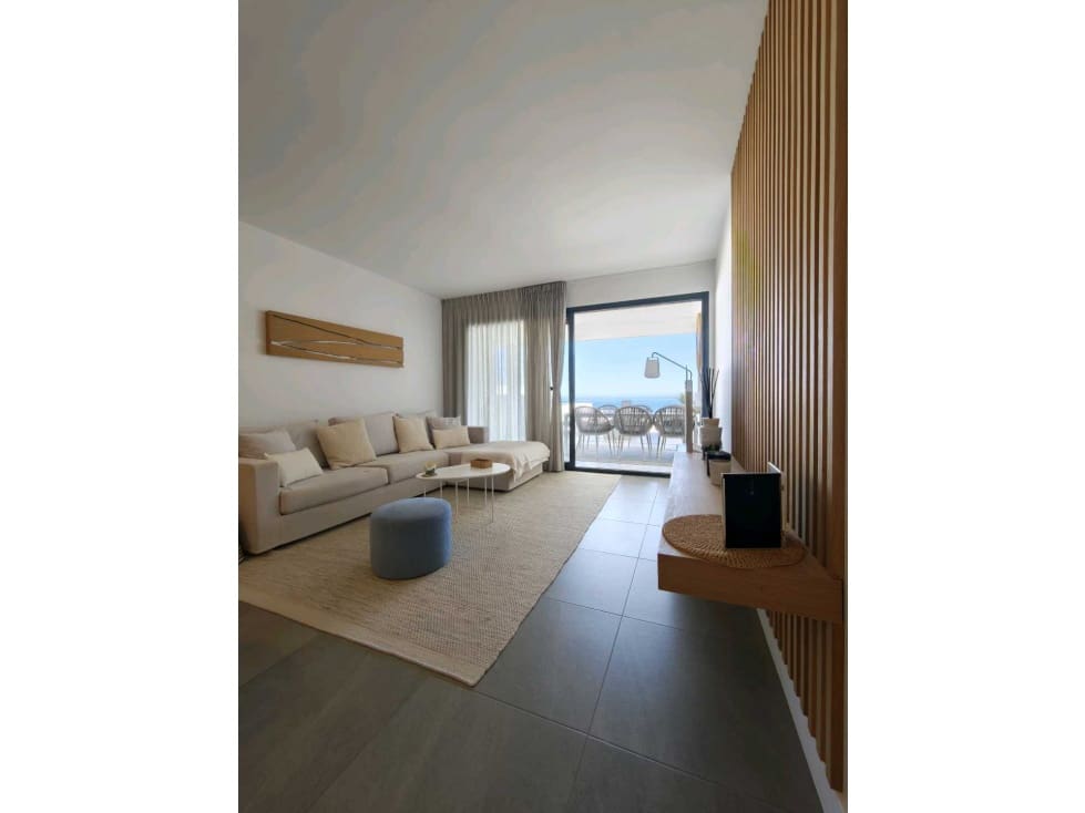 2 soverom Leilighet til salgs i Manilva med svømmebasseng - € 559 990 (Ref: 9777662)