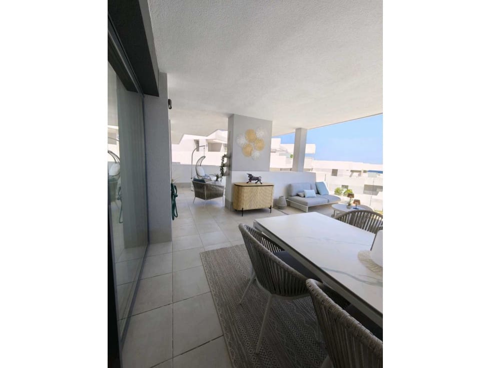 2 soverom Leilighet til salgs i Manilva med svømmebasseng - € 559 990 (Ref: 9777662)