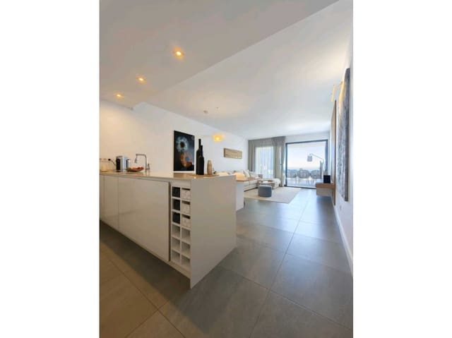 2 Zimmer Apartment zu verkaufen in Castillo de la Duquesa, Manilva mit Pool - 559.990 € (Ref: 9777662)