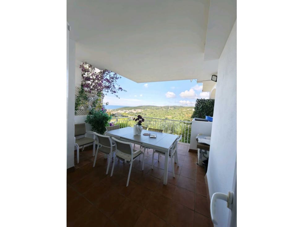 2 bedroom Apartment for sale in Manilva with pool - € 295,000 (Ref: 9819633)