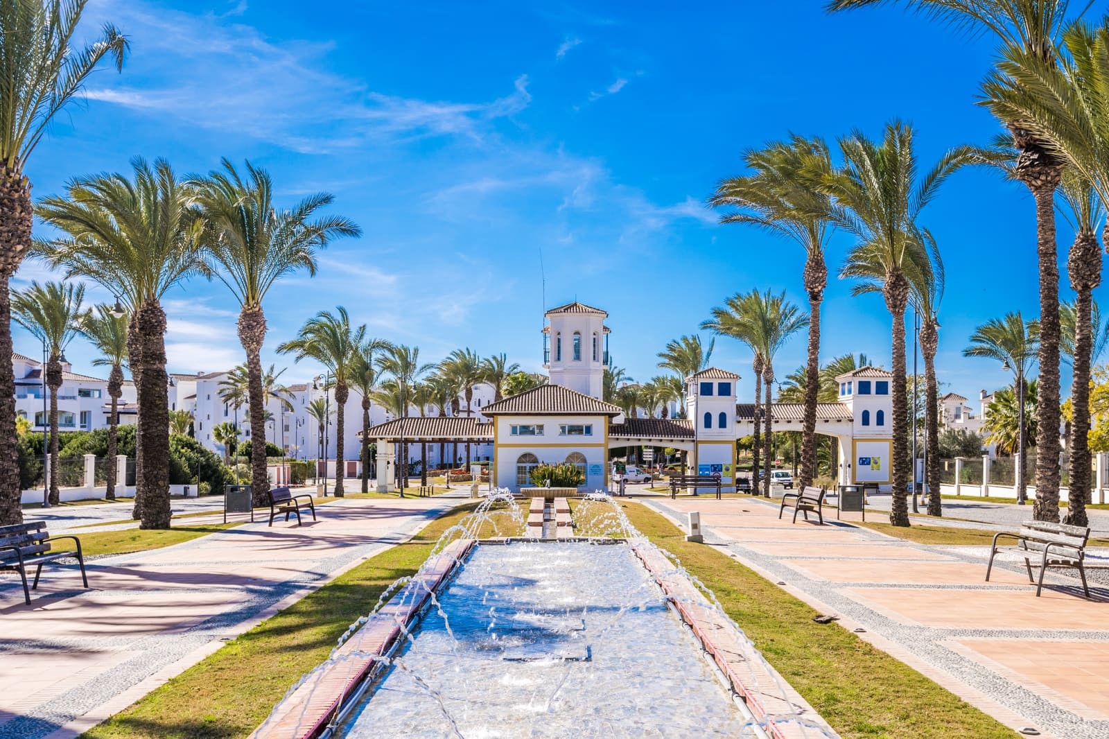 2 soveværelse Lejlighed til salg i La Torre Golf Resort med swimmingpool - € 5.000 (Ref: 7002451)