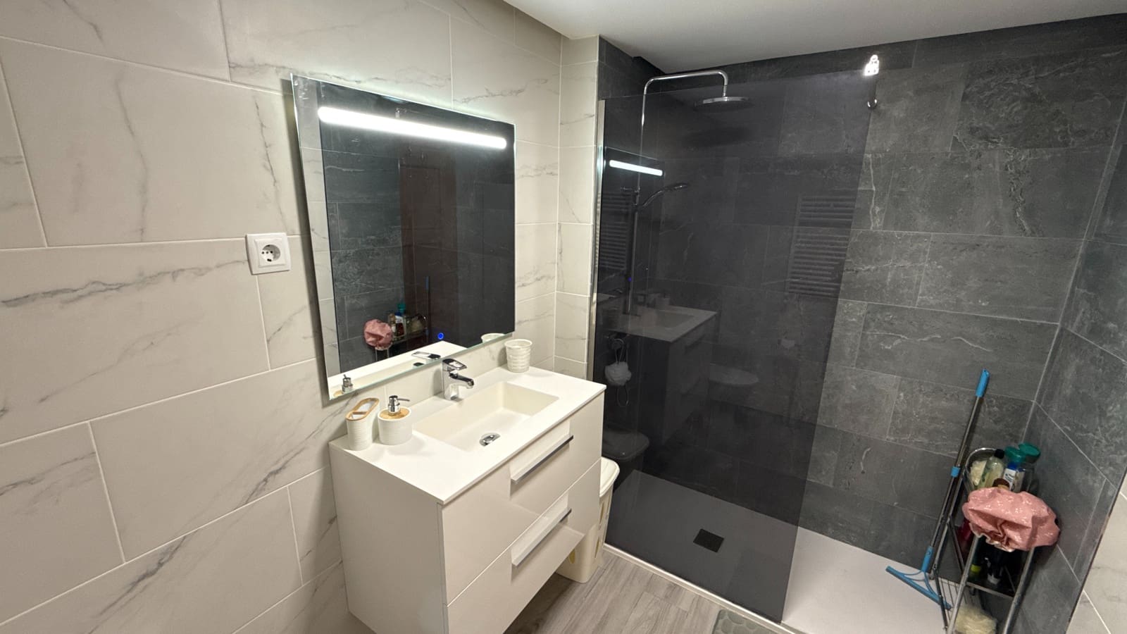 2 soveværelse Lejlighed til salg i Roldan med swimmingpool garage - € 129.950 (Ref: 9288372)