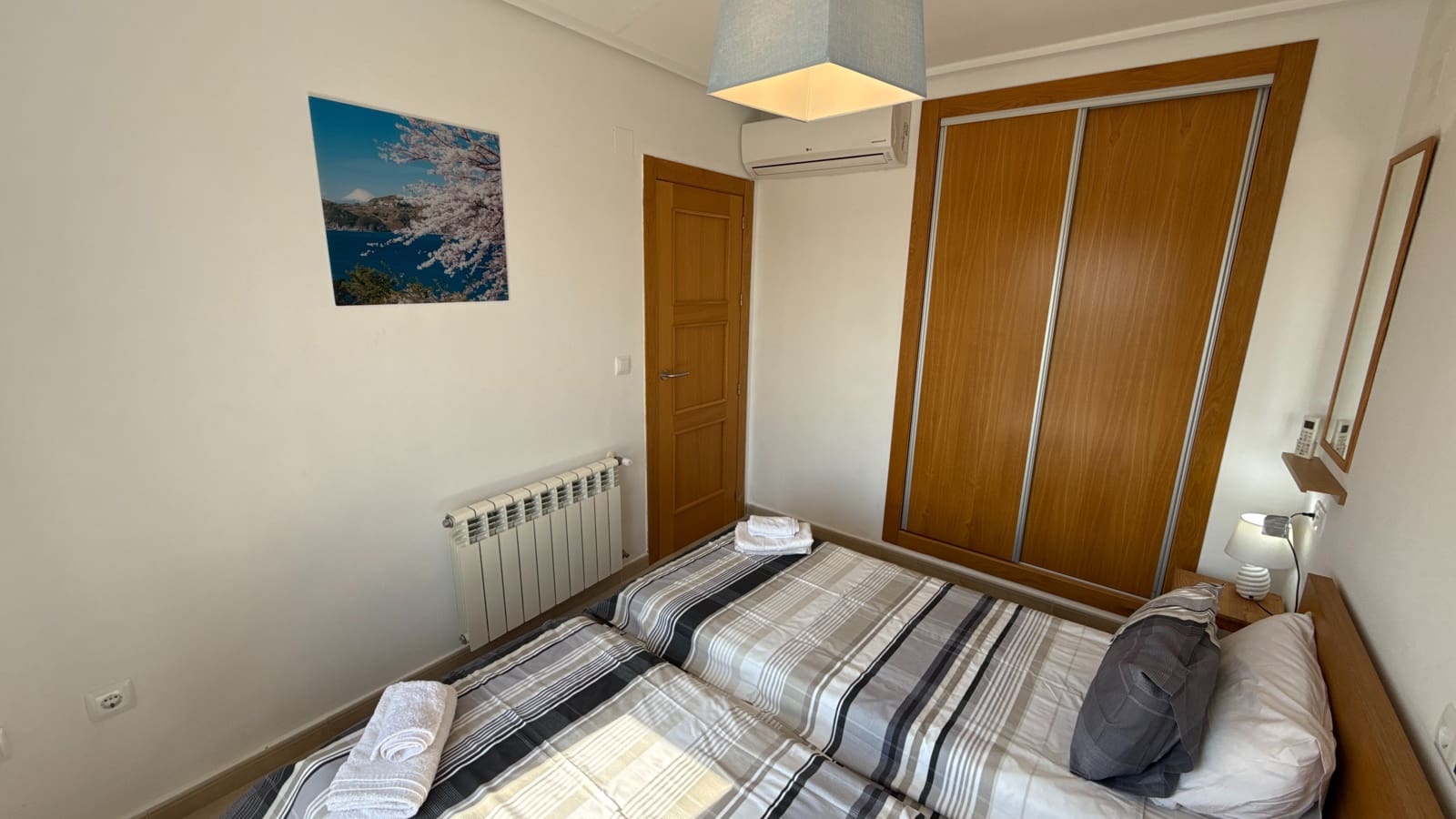 2 soveværelse Lejlighed til salg i Roldan med swimmingpool garage - € 129.950 (Ref: 9288372)